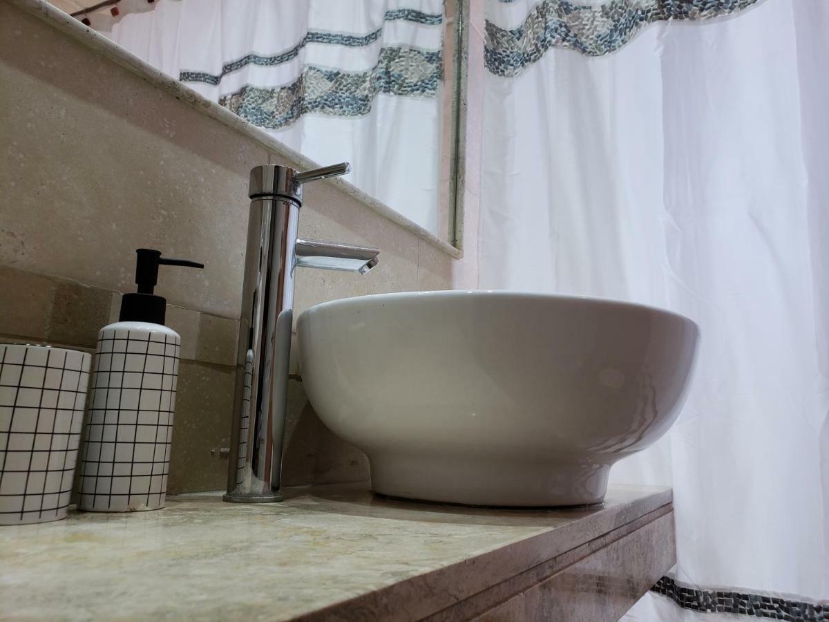 Deluxe Reyes Catolicos Apartment Салта Екстериор снимка